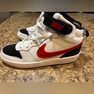 Brand new Nike court borough